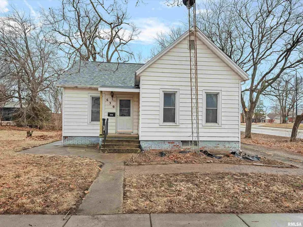 630 W Maple Ave N, Springfield, IL 62702