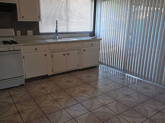 5th image of 740-756 S Jordan Ave #742