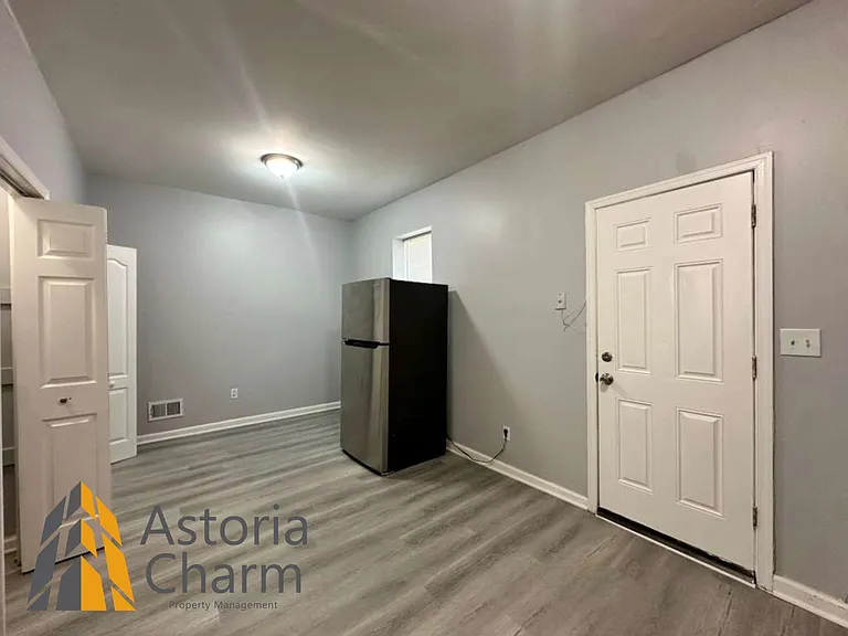 614 Linnard St — Photo 10