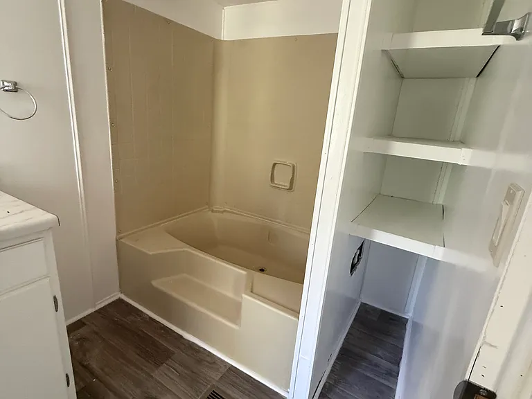 6141 Virgil Ln — Photo 3