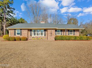 405 W Road, Lumberton, NC 28358