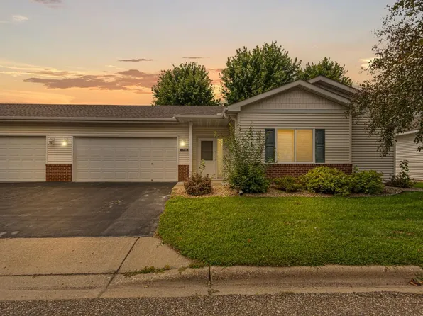 1310 Constitutional Dr, Northfield, MN 55057