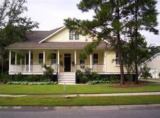 381 Shoals Dr, Mount Pleasant, SC 29464