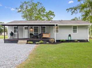 6733 Mary St, Ocean Springs, MS 39564