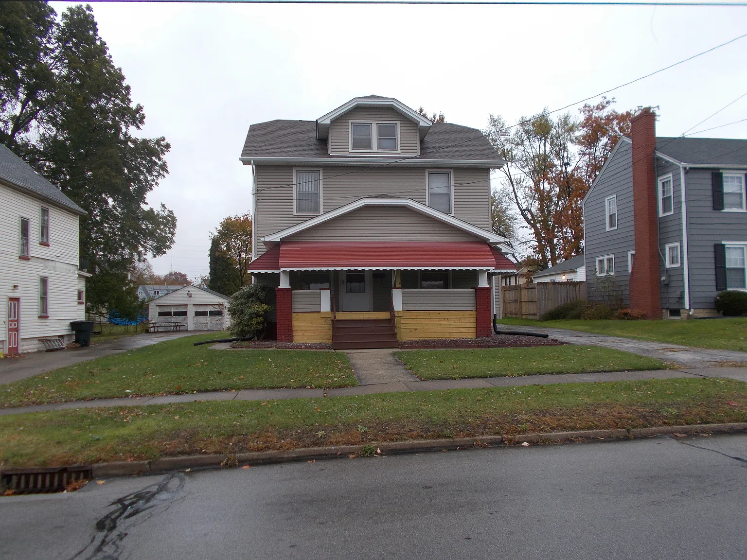 1151 Atlantic St NE photo 1