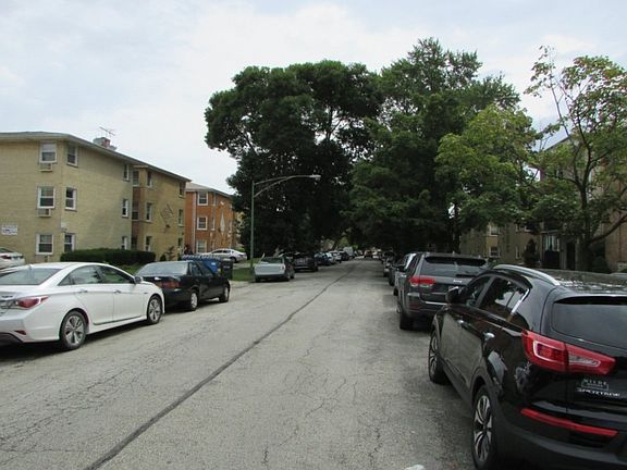 5th image of 8749 W Summerdale Ave APT 3B