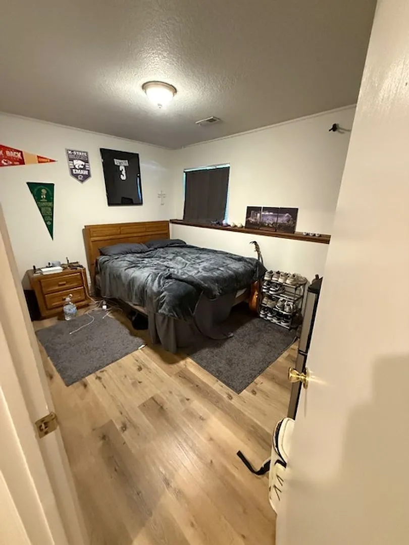 Building Photo - 1214 Vattier St #1
