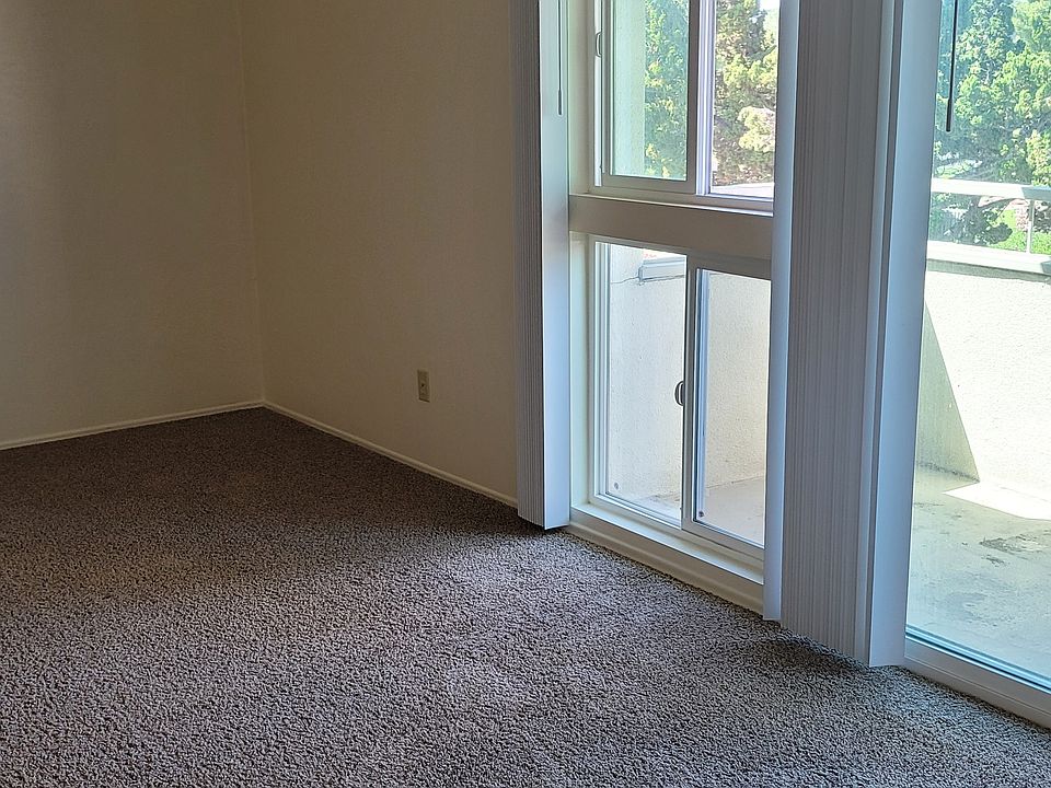 1st image of 5877 Baltimore Dr APT 4