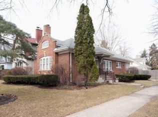 2740 Reese Ave, Evanston, IL