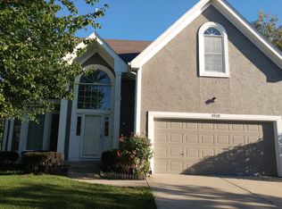 8508 W 127th Cir, Overland Park, KS 66213