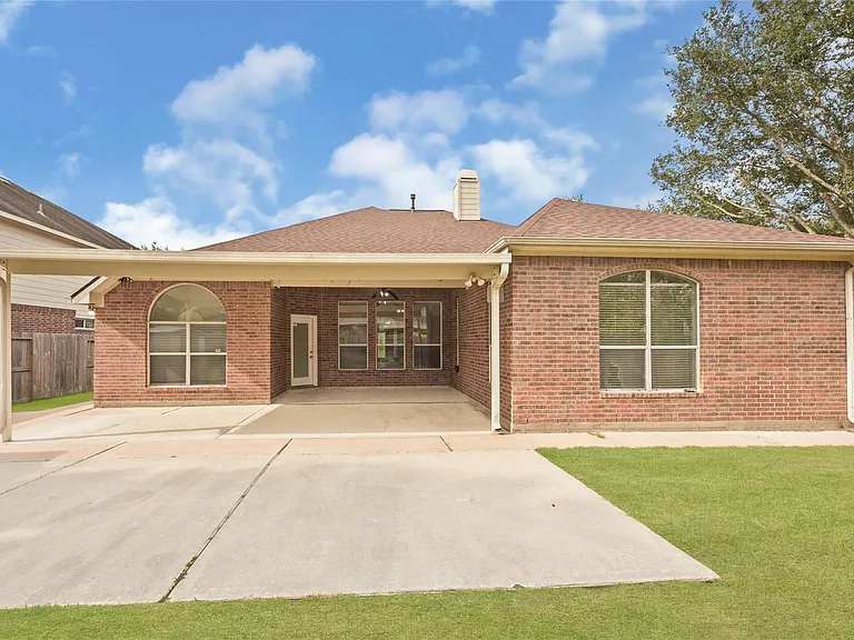 17703 Riata Lake Dr — Photo 26