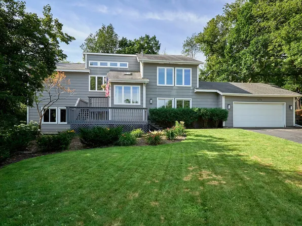 4774 Oak Way, Eagan, MN 55122