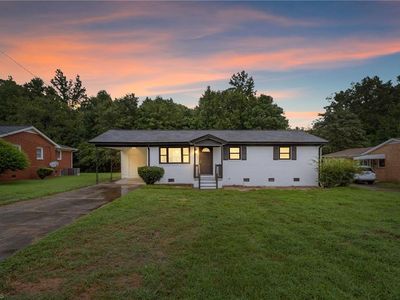 639 Holly St, Burlington, NC, 27217