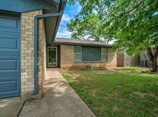 1309 Swan Lake Rd, Edmond, OK 73003