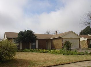 404 Green Canyon Dr, Mesquite, TX 75150