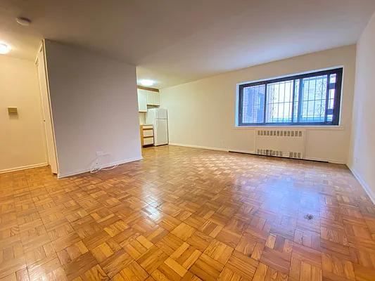 Rented by Contact Realty | media 19