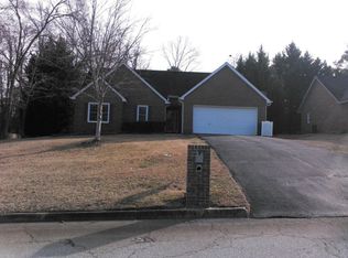 106 Cheekwood Rd, Greenwood, SC 29649