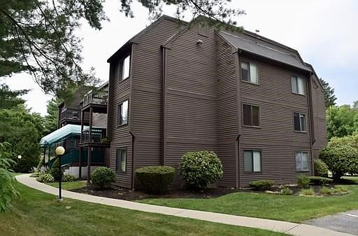 1st image of 200 Colonial Dr Unit 106
