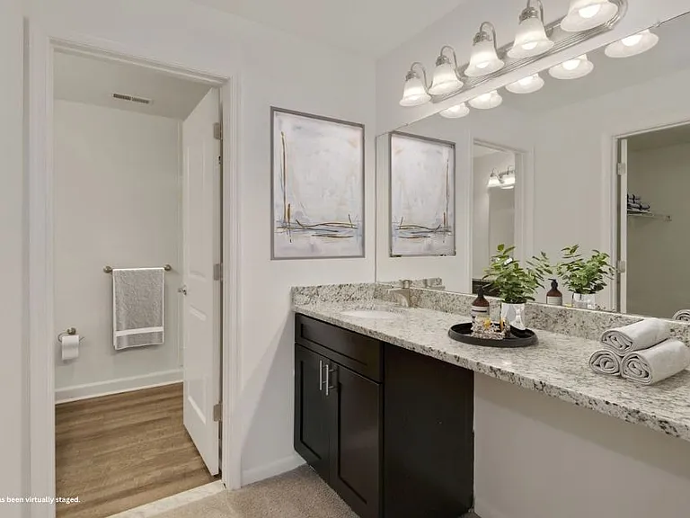 Annen Woods Apartments — Photo 11