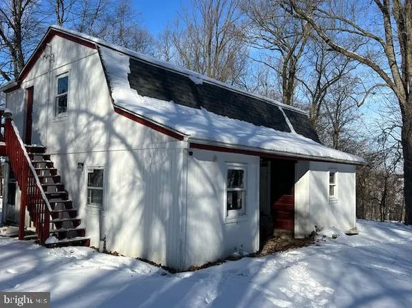 2681 Compass Rd, Honey Brook, PA 19344