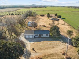 4848 E Country Club Rd, Salina, KS 67401