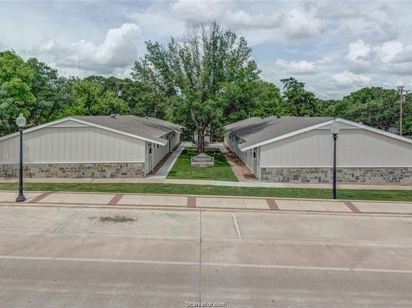 4309 College Main St #7