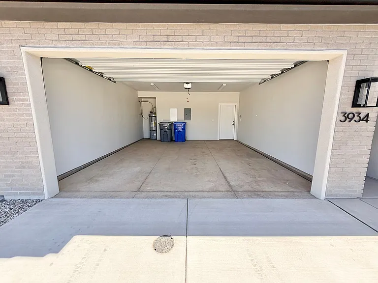 3934 E Fossil Way — Photo 22
