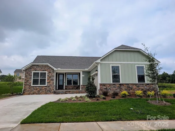 2093 Fordhill St, Rock Hill, SC 29732