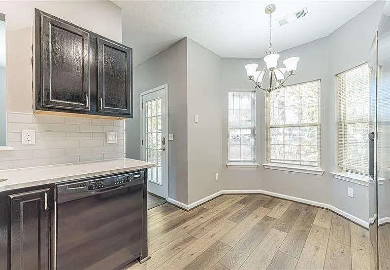 2716 Lake Park Rdg E — Photo 16