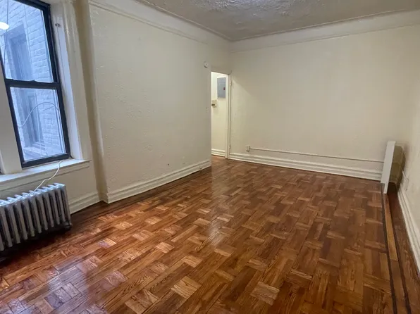 1800 Ocean Avenue image 1 of 5