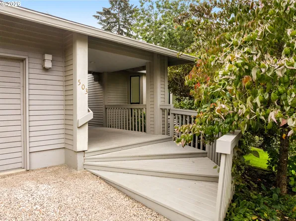 503 SW Colony Dr, Portland, OR 97219
