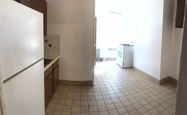 Rented by Limestone Realty Bklyn, LLC | media 24