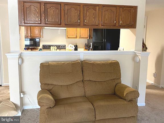 3rd image of 12286 Ashmont Ct