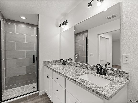 4th image of 128 SW Alvarez Rd