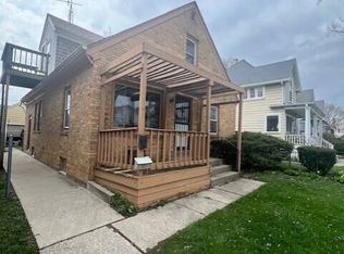 1512 Flett Ave, Racine, WI 53405