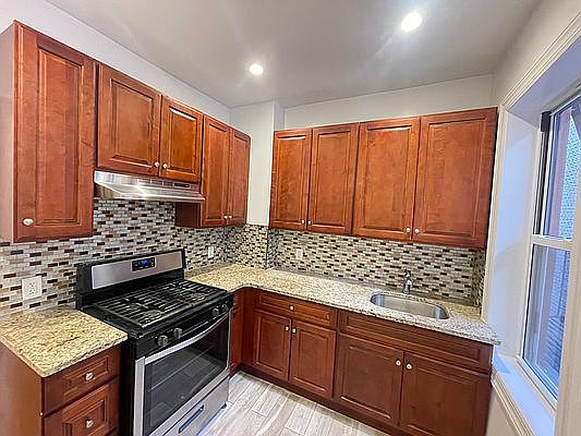 3rd image of 71-10 34th Ave #2