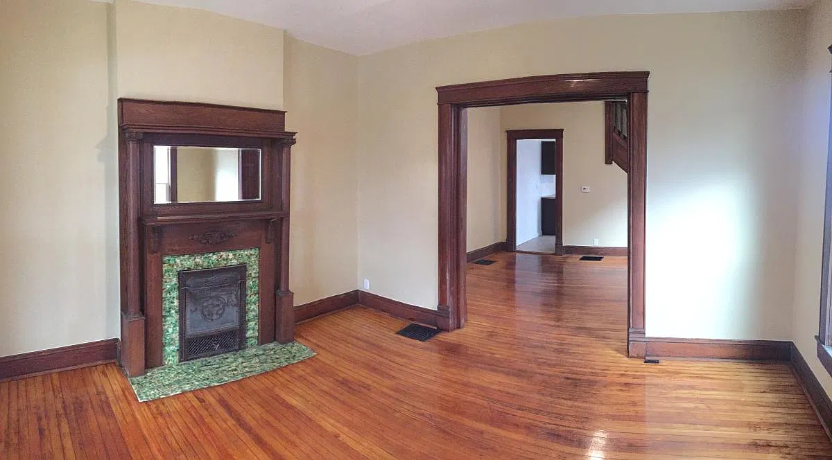 3 bed, 1300 sqft, $1,045 — Photo 3