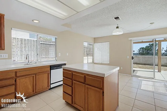 8773 Ginger Snap Ln — Photo 9