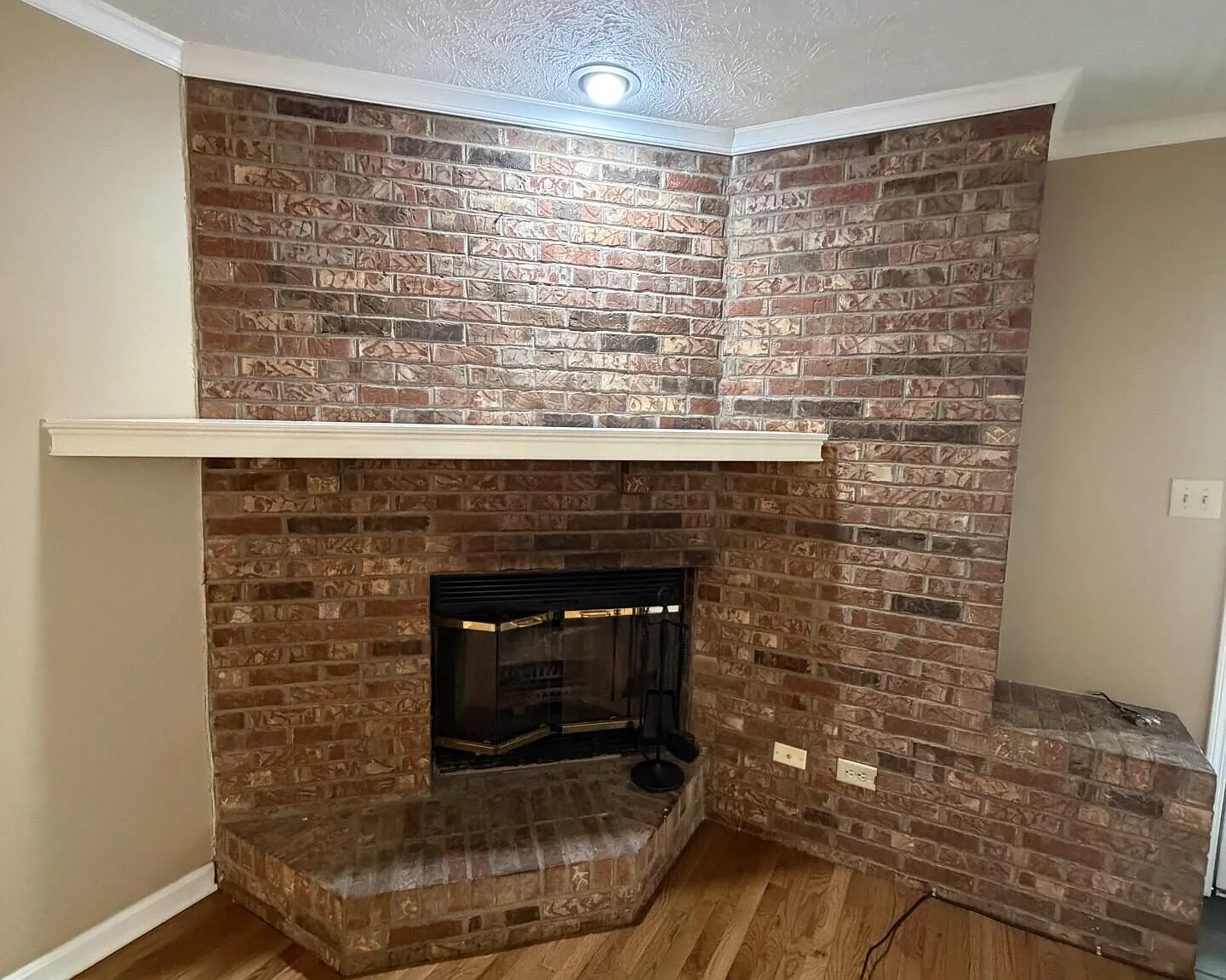 2 bed, 1.5 bath, 850 sqft, $1,400 — Photo 3