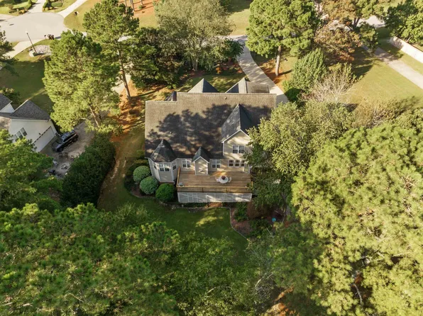 65 Round Pond Cir, Angier, NC 27501