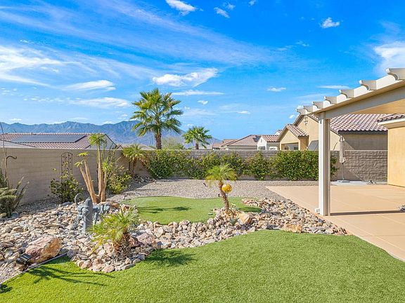 5th image of 25 Pinot Noir