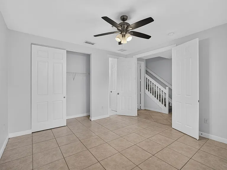 430 Amador Ln #4 — Photo 9