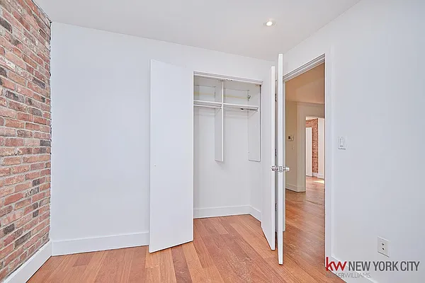 Rented by Keller Williams NYC | media 19