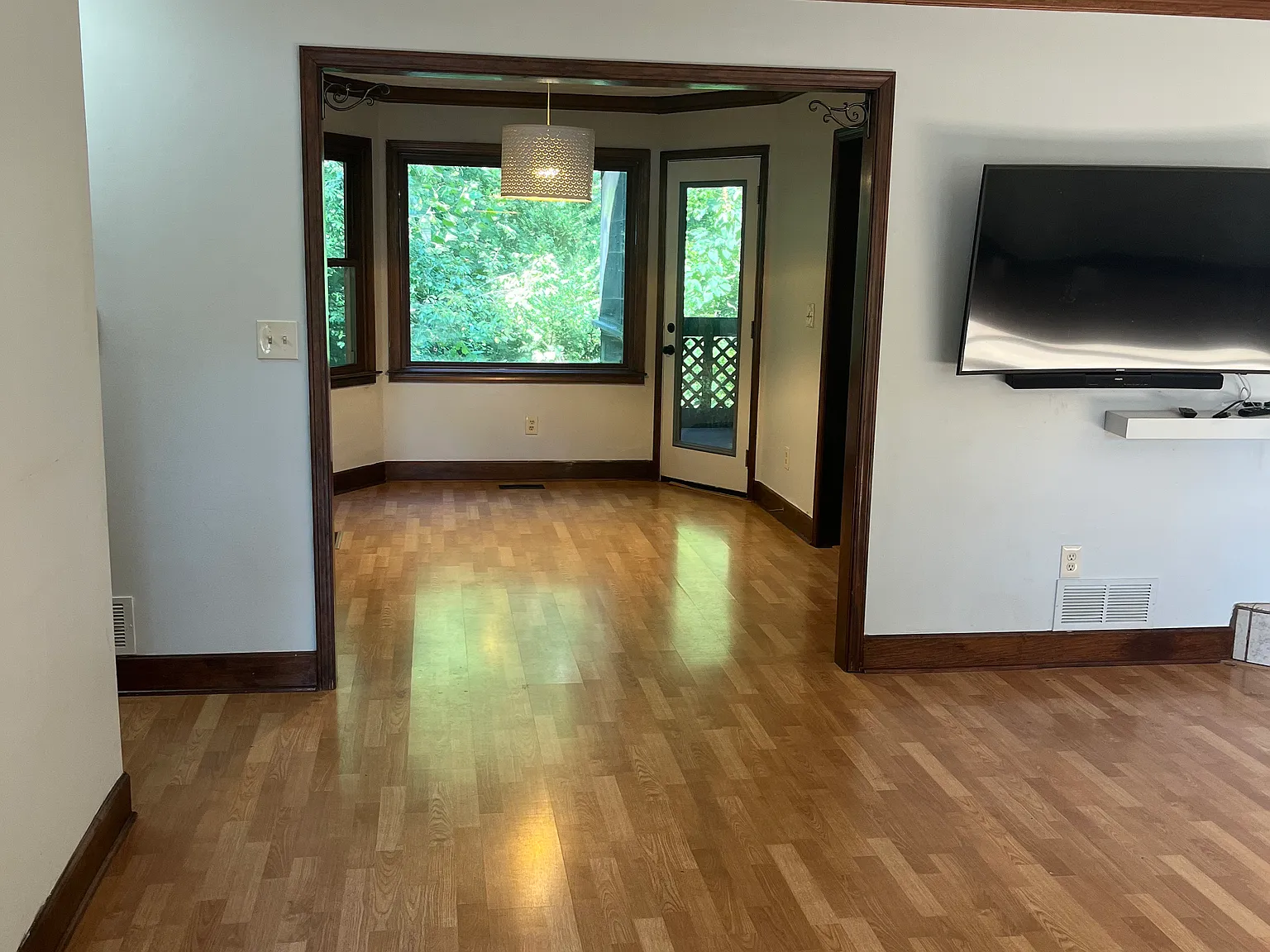 230 Martin Ridge Dr SW — Photo 3