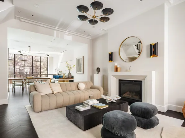 246 West 12th Street image 1 of 14