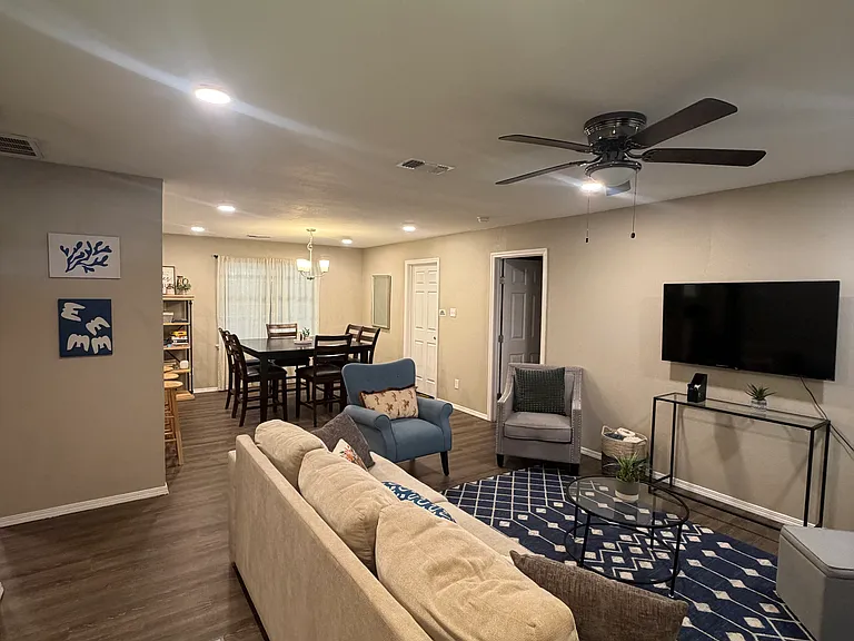 3166 Whitewing Ln — Photo 3
