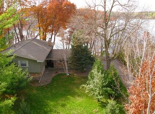 2015 Xanthus Ln N, Plymouth, MN 55447
