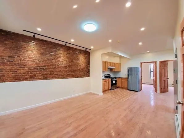 1673 Grove Street image 1 of 10
