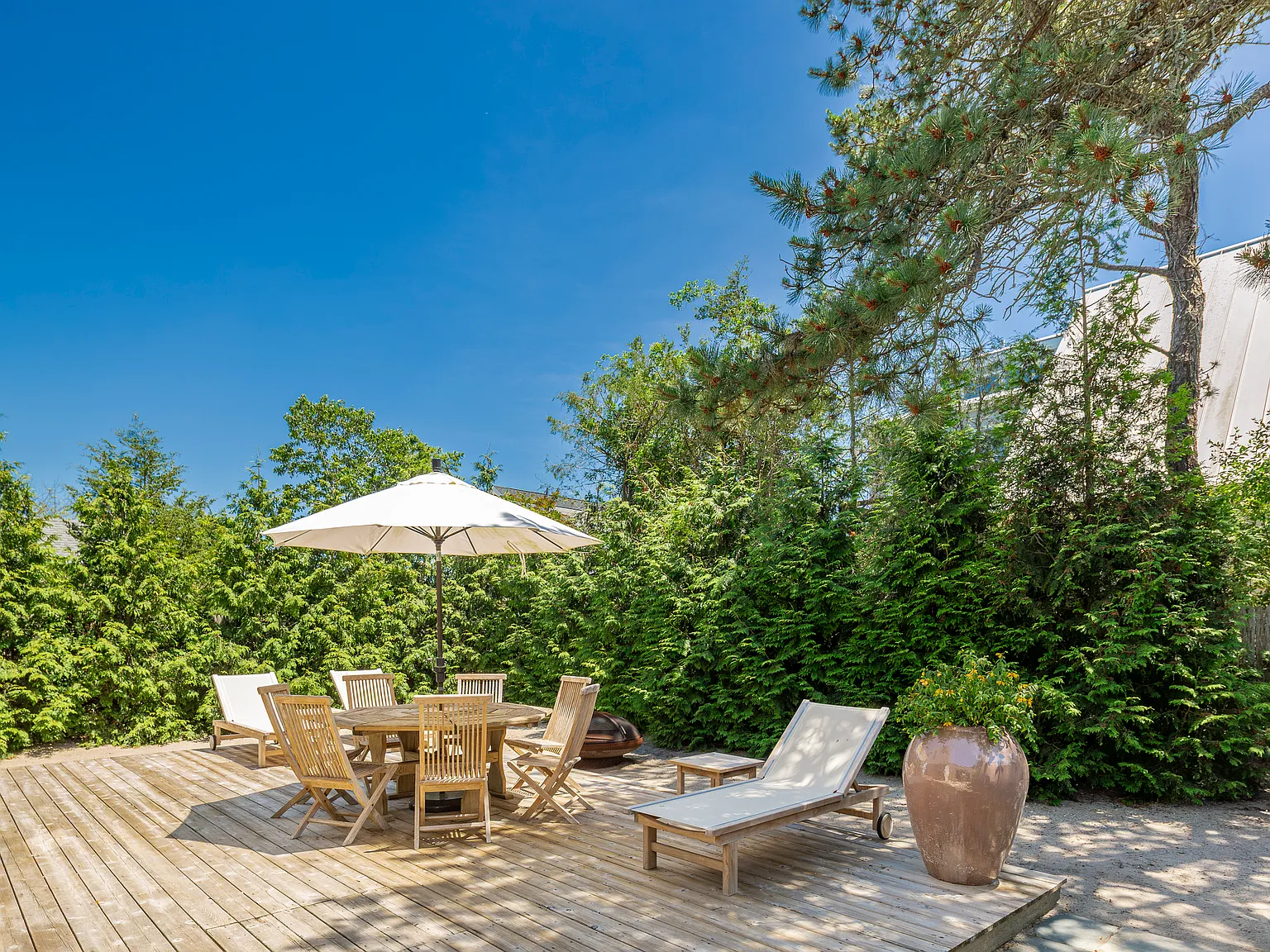 Amagansett Dunes With Private Beach Access — Photo 4