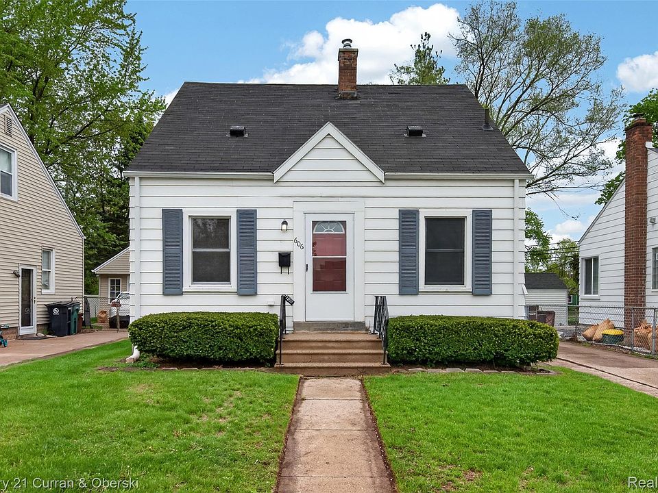 1st image of 606 N Alexander Ave